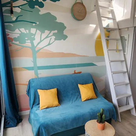 Meuble Cap D Avec Tres Belle Vue Sur Le Port Agde