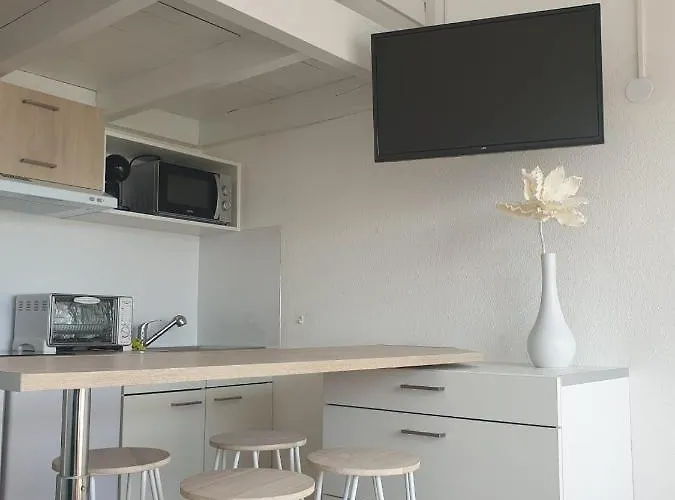 Apartment Meuble Cap D Avec Tres Belle Vue Sur Le Port