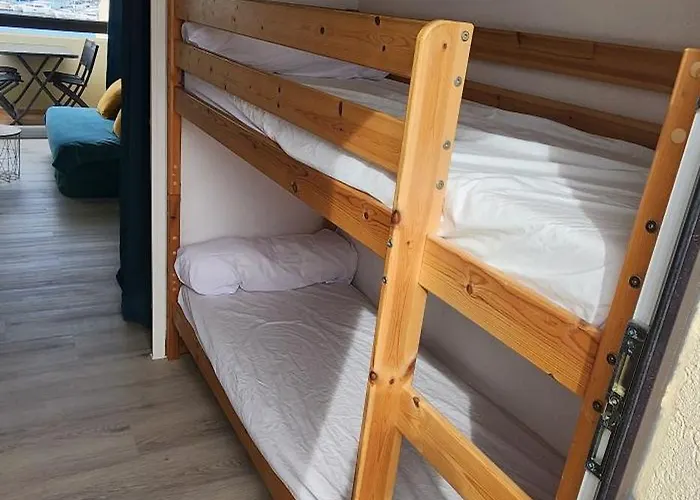 Meuble Cap D Avec Tres Belle Vue Sur Le Port Apartment